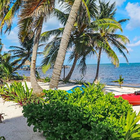 Blue Water Beach Villas Сан Педро Стая снимка