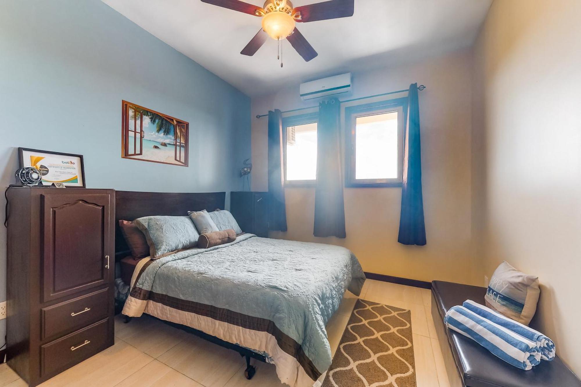 Blue Water Beach Villas Сан Педро Стая снимка